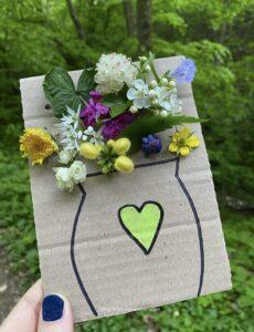 wanderlust traveller, flower science