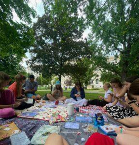 Parks in Vienna, Friendshipbracelets and Picknicks