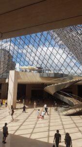 things to do in paris for young adults